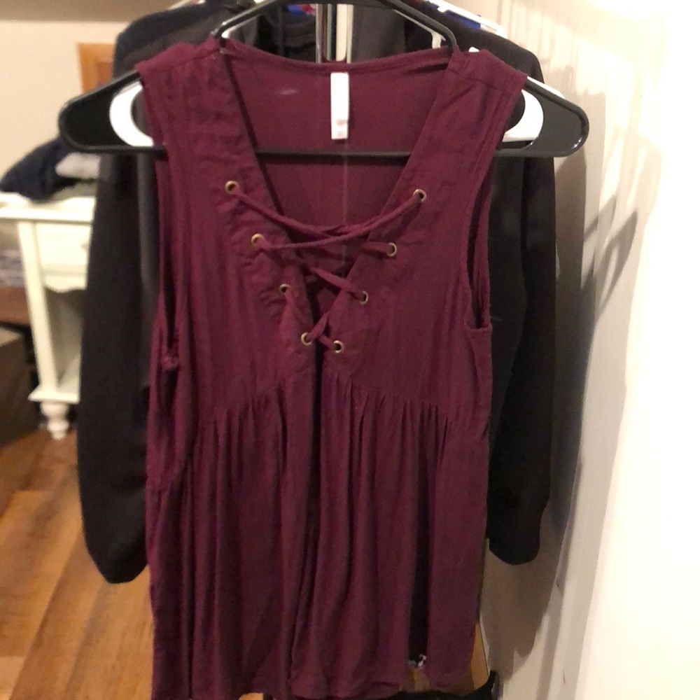 Xhilaration tank top